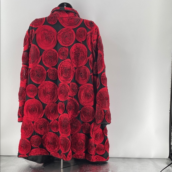 12.26.25 Chico’s 🌹 Rosette Red and Black Women's Topper Semi Sheer (4 or XXL) - Picture 6 of 10